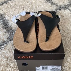 Vionic Rest Kirra Sandals